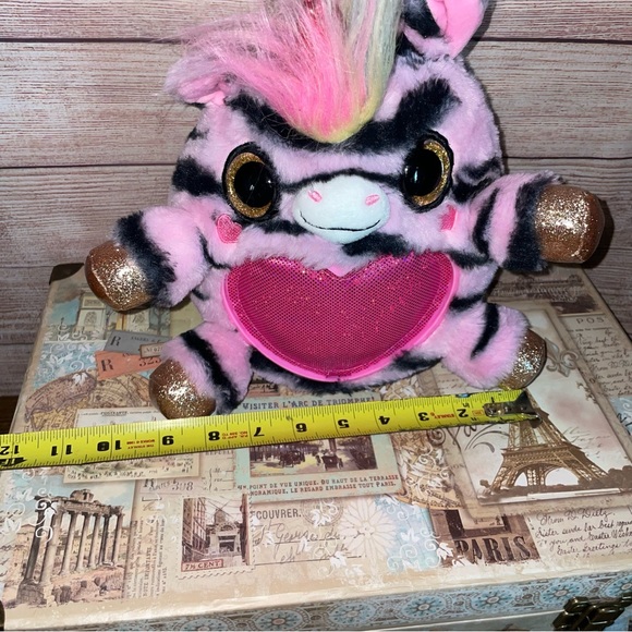 Zuru Rainbocorns Wild Heart Surprise Series 3 Pink Zebra Stripe 10" Plush Toy - Picture 4 of 11